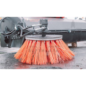ТК000376871 Щетка дорожная коммунальная Impulse SP1850BSL с бункером, системой орошения и бордюрной щеткой